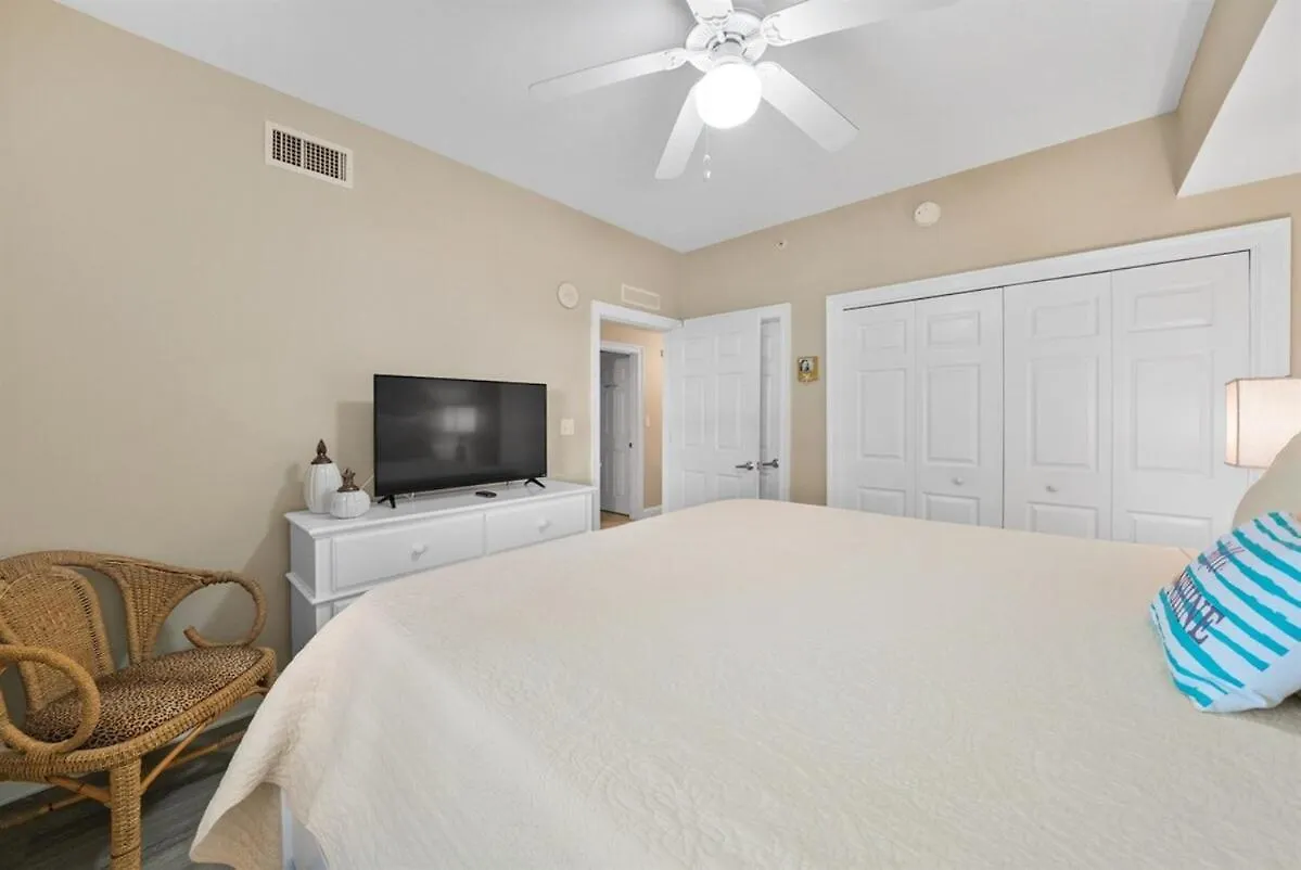 Calypso 208 East Direct Gulf Front Exceptional Daire Panama City Beach